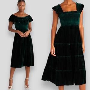 NWT HILL HOUSE DRESS VELVET EMERALD GREEN TIERED RUFFLE FESTIVE COTTAGECORE CHIC